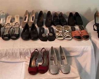 Size 8.5 Womens Shoes