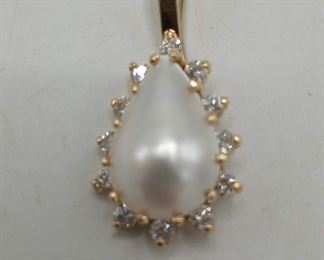 Pearl, Diamond and 14KT Pendant