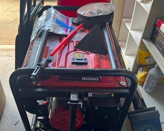 9000 Generator