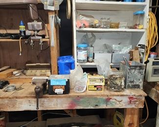 Paint - Screws - Nails - Bolts