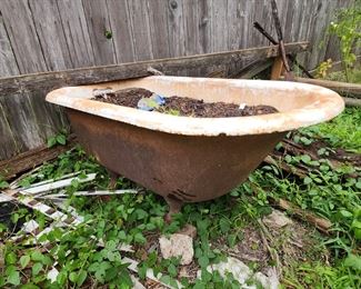 Antique Bath Tub