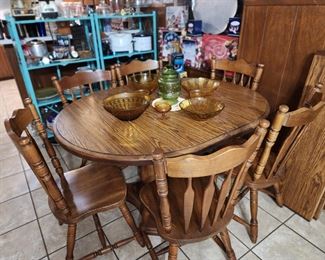 Now the house!
Kitchen Table with 6 Chairs and 2 Leavs