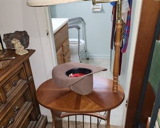Cowboy Hat - Lamp Table