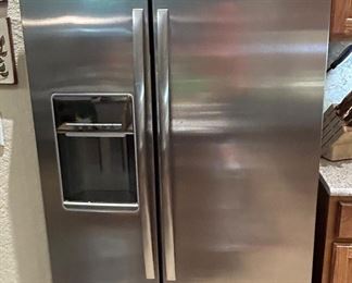 Stainless steel side by side refrigerator/freezer by Whirlpool Gold