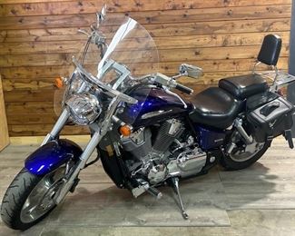 2003 Honda VTX1800C Cruiser Motorcycle