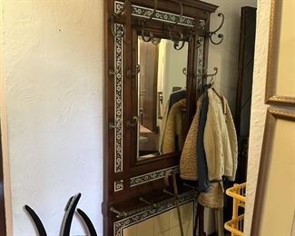 Tile and wood hall tree