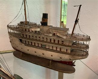 Grand rapids steam boat model