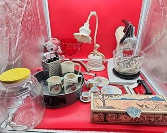 https://bit.ly/C2C06122023 Antique Dealer Estate Auction: Stoneware, Kitchen, Household, Home Decor, Antiques, Primitives, Furniture & More! Ends June 12th 7pm, everything starts at $5