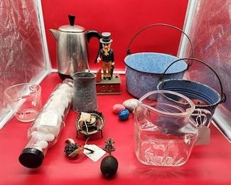 https://bit.ly/C2C06122023 Antique Dealer Estate Auction: Stoneware, Kitchen, Household, Home Decor, Antiques, Primitives, Furniture & More! Ends June 12th 7pm, everything starts at $5