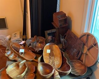 Aloha! Vintage Monkey Pod Wood Serving Set