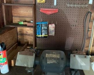 Sander some Garage things not to much this sale