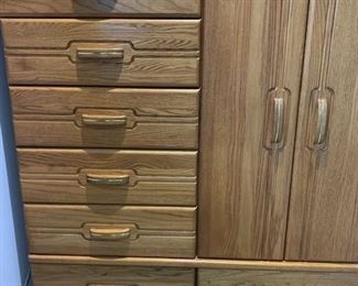 Quality Dresser and Fits in the Right Place and Great Condition