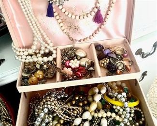 Vintage Costume Jewelry
