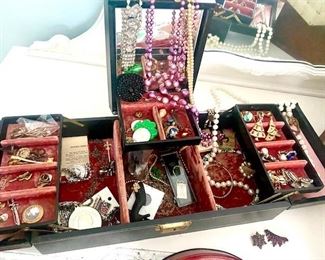 Vintage Costume Jewelry