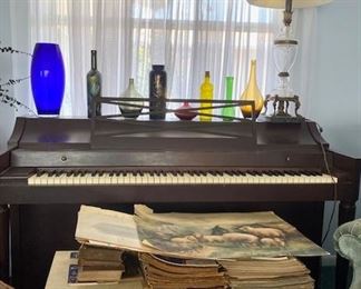Vintage Piano & Sheet Music