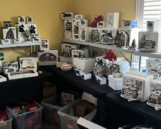 Christmas Village Pieces 