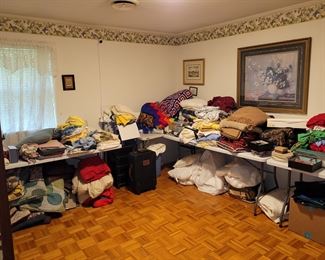 Plenty of bedding, runners, table cloths, blankets, quilts 