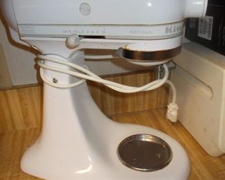 Sunbeam heavy duty mixer