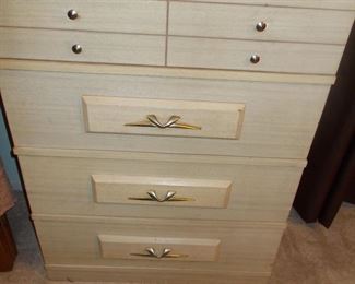 Vintage chest of drawers