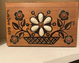 Enid Collins box bag