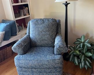 Ethan Allen sofa chair