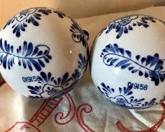 Delft ornaments set of 4