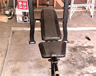 Weight lift bench