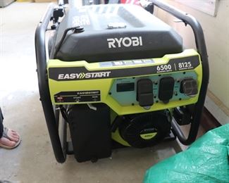 RYOBI
6,500-Watt Gasoline Powered Portable Generator with CO Shutdown Sensor