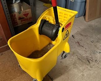 Commercial Mop Bucket 
