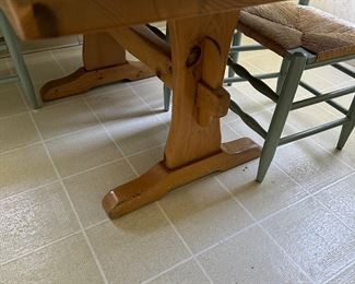 Farmhouse Trestle Table 