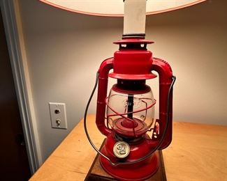 Vintage Dietz Electric Table Lamp Red