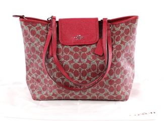 Coach like new w/ dustbag!