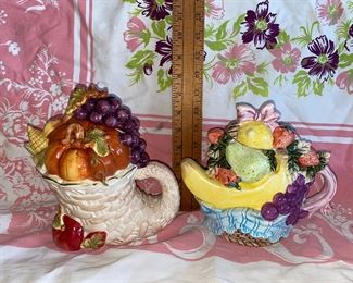 2 Fruit Teapots (the Corn tip on the one is chipped) Heritage Mint and Cracker Barrel Both $14.00 for both 