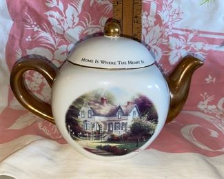 Thomas Kinkade Home is Where the Heart is II Teapot $4.00