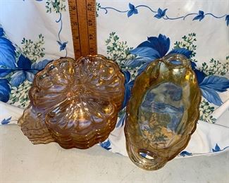 5 Carnival Glass Flower Dishes and a Small Servering Dish $14.00