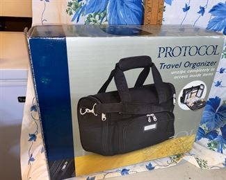 Protocol Travel Organizer NEW $5.00