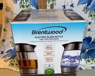 Brentwood Electric Glass Kettle NEW $10.00
