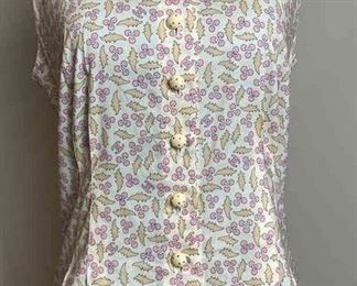 CHANEL Sleeveless ButtonUp Shirt