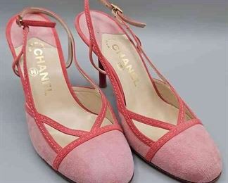CHANEL Slingback Kitten Heels