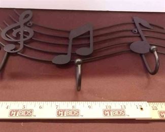 Musical Notes Metal Hanging Rack