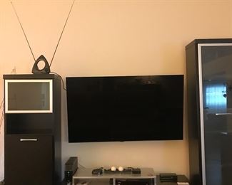 Modern entertainment center, black and in great condition. Price to sell 