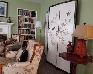 Gorgeous vintage 4 panel room divider $200 - Saturday 