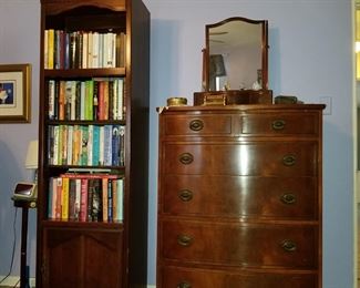 🤠 Tall antique book case $65 - Saturday 
Tall boy dresser $100!