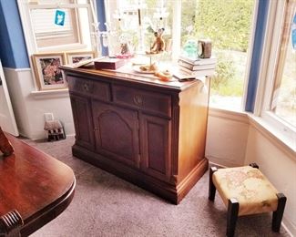 Vintage wood bar / buffet $75 - Saturday👍