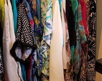 7 - closets packed with name brand clothes (Size 18 to 3X)