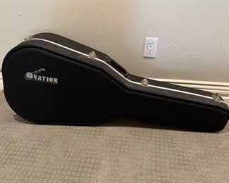 Just the case, no gutiar!