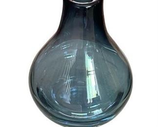 Lot 041   0 Bid(s)
Vintage Krosno Glass Teardrop Vase