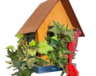 Lot 078   0 Bid(s)
Hand-made Wooden Birdhouse with Faux Cardinal