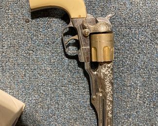 1950's Hubley Colt 45 cap gun