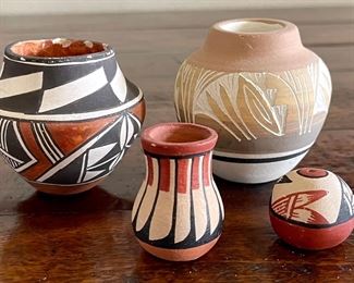(4) Vintage Acoma And Navajo Mini Pots - Silas Navajo, FC, MC Jemez Seed Pot, Acoma